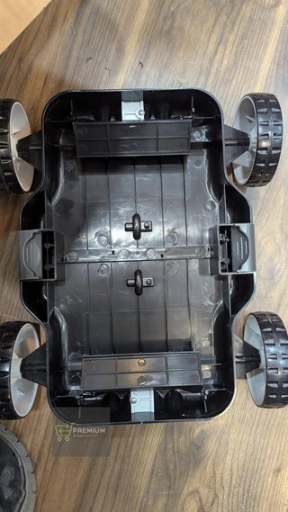 Robot eléctrico para piscina de fondo plano