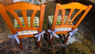 Mesa cocina con rinconera y 2 sillas