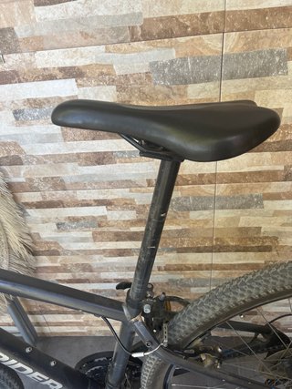 Bicicleta Rockrider gris