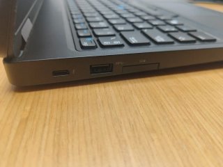 Portatil DELL Precision 3520 (Xeon/32GB/1TB/NVID)