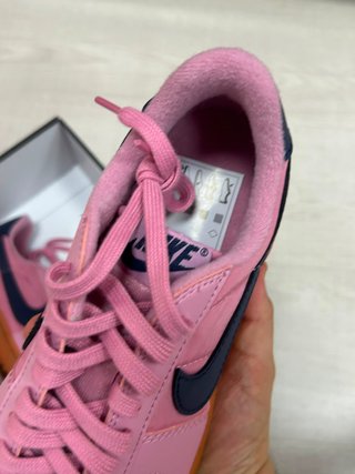 nike field general pink