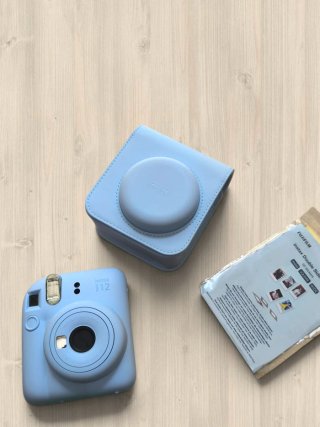 OPORTUNIDAD | INSTAX MINI 12 NUEVA CON ACCESORIOS
