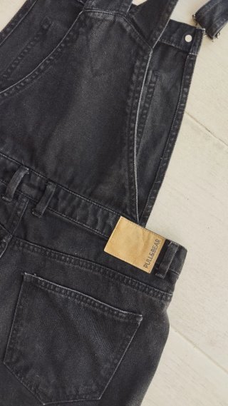 Peto vaquero corto negro lavado Pull & Bear