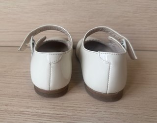 Zapatos ceremonia niña blancos