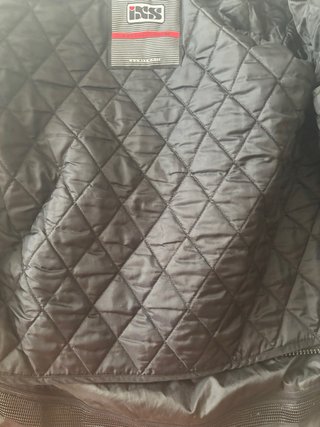 Chaqueta Moto Negra y Roja Deportiva