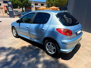 Peugeot 206 2004