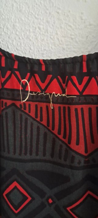 Vestido Desigual Negro y Rojo