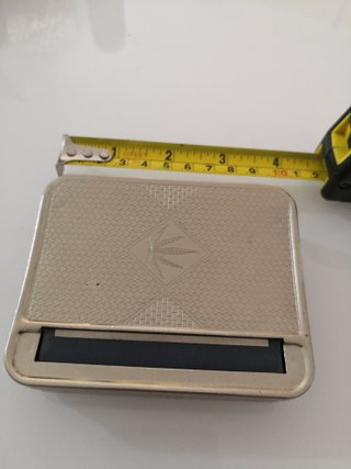 Caja metalica 10cm