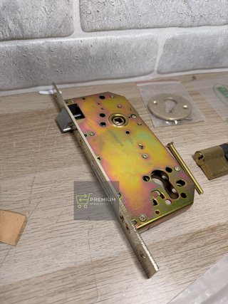 Serratura a incasso Amig+ cilindro di sicurezza