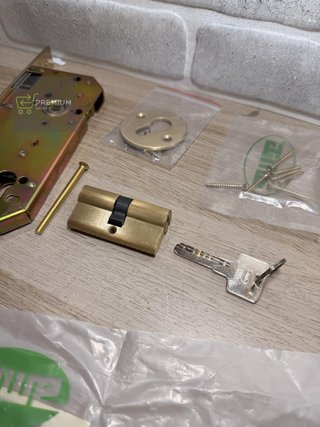 Serratura a incasso Amig+ cilindro di sicurezza