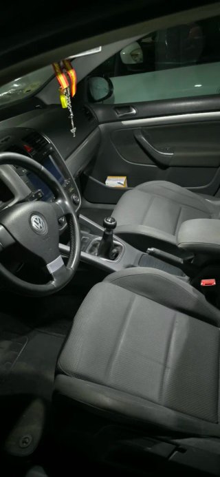 Vendo Volkswagen Golf 2005