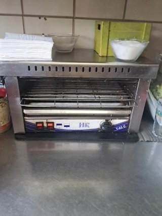 Tostadora profesional HR T-03 C