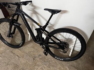 Canyon Strive CF7 2021