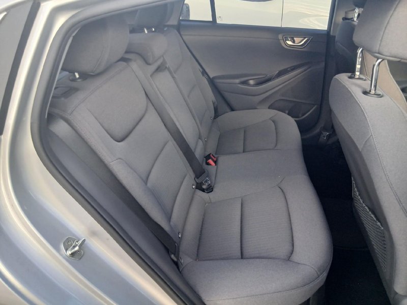 Hyundai Ioniq 2022, foto 4
