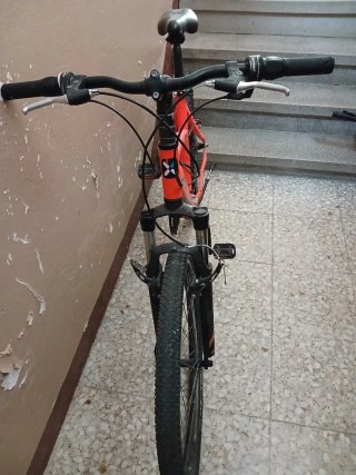Bicicleta Montagna Arancione