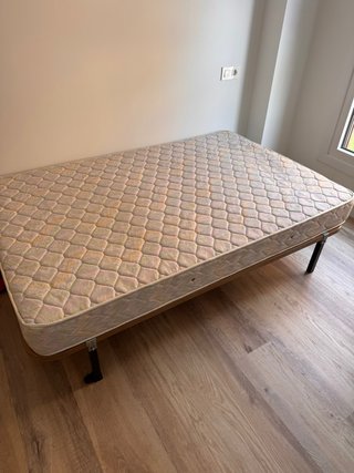 Colchón y somier 135 cm
