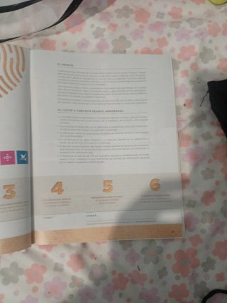 Filosofía : 4o ESO Operación mundo