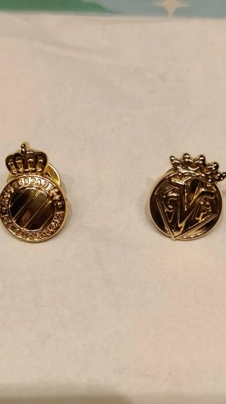 Pins dorados de la Liga Española de Futbol