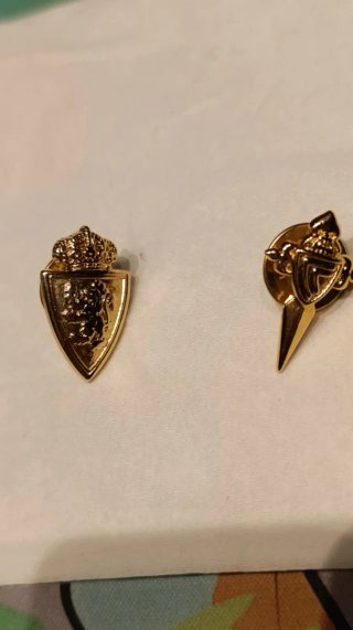 Pins dorados de la Liga Española de Futbol
