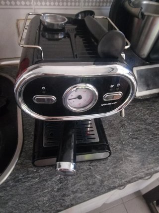 Cafetera SilverCrest Negra