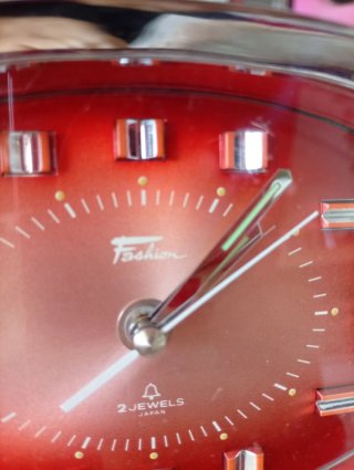 Orologio da tavolo giapponese vintage