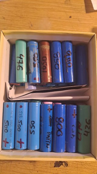 Pack 40 Baterías 18650 Litio < 1000mAh