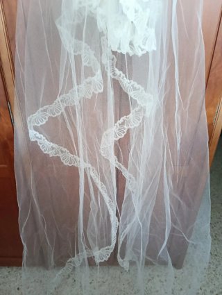 Velo de Novia Marfil con Encaje