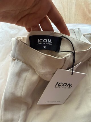 ICON. AMSTERDAM Pantalones Beige y Gris