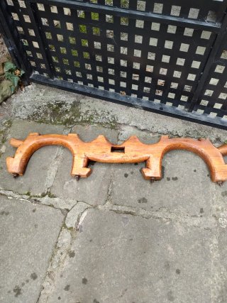 Yugo Riojano Madera Tallada