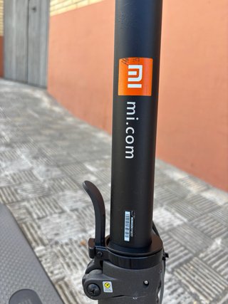 Patinete Eléctrico Xiaomi Mi Essential