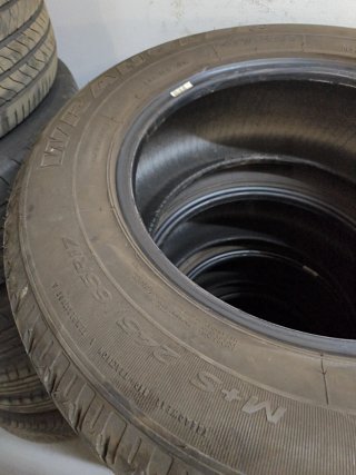 4 Neumáticos Goodyear M+S 245/65 R17