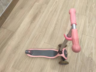 Patinete Globber 3 ruedas rosa