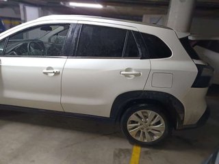 SUZUKI s-cross