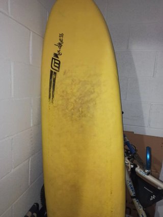 Tabla de surf Madness 7'0 en suances