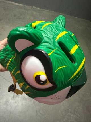 Casco Infantil Crazy Safety Tigre Verde