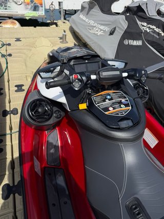 Moto de agua Sea-Doo Roja y Negra