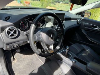 MERCEDES clase cla