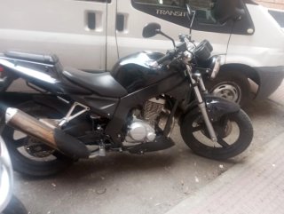 Daelim Roadwin 125cc gripada