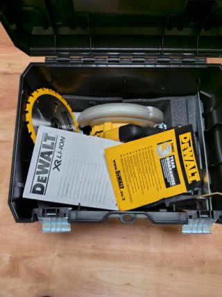 dewalt dcs570p2