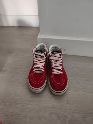 Zapatillas Vans Rojas con Diseño de Llamas