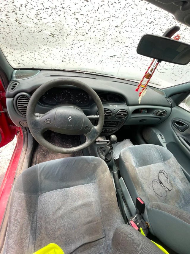 Despiece completo de Renault Megane 1