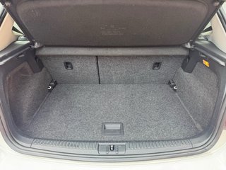 Volkswagen Polo 2014 SOLO 150.000kms!! PEGATINA C!