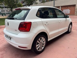 Volkswagen Polo 2014 SOLO 150.000kms!! PEGATINA C!