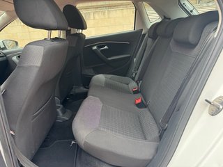 Volkswagen Polo 2014 SOLO 150.000kms!! PEGATINA C!