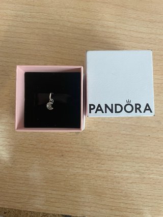 Charm de luna Pandora