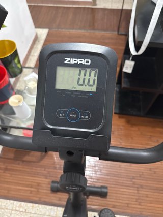 Bicicleta estática Zipro, como nueva.