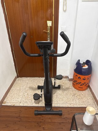 Bicicleta estática Zipro, como nueva.