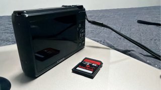 Canon Powershot s100