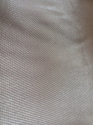 Tisu metalizado de la mejor calidad blanco plata.