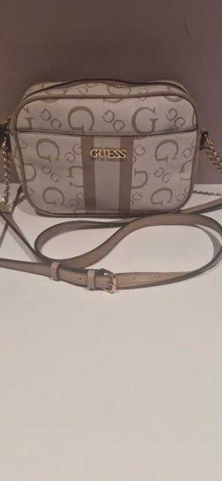 Bolso guess